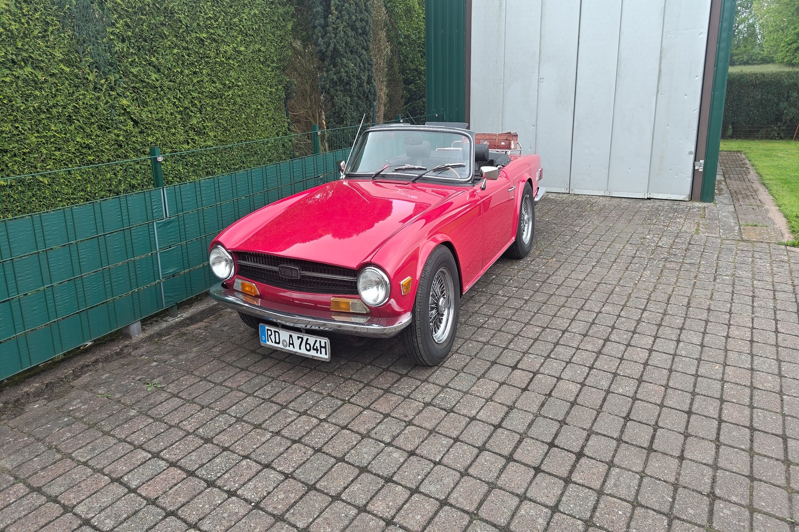 TR6